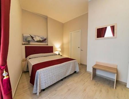 Hotel Manzoni Rzym Zewnętrze zdjęcie